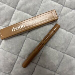 RHODE Peptide Lip Shape